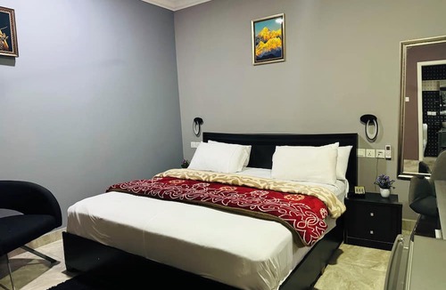 Tema Hotel | Dafika Lodge