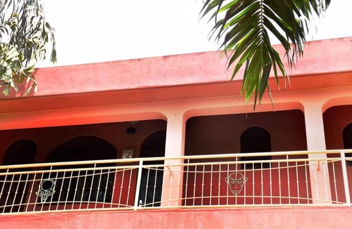 Lome House | Keryvonne