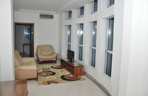 Lome Hotel | Rosalie's Apparts