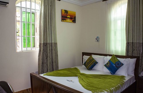 Accra Hotel | Grand Star Hotel