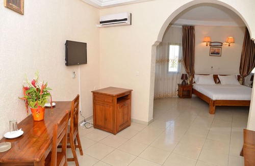 Lome Hotel | Hotel GHIS Palace