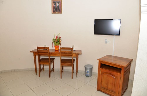 Lome Hotel | Hotel GHIS Palace