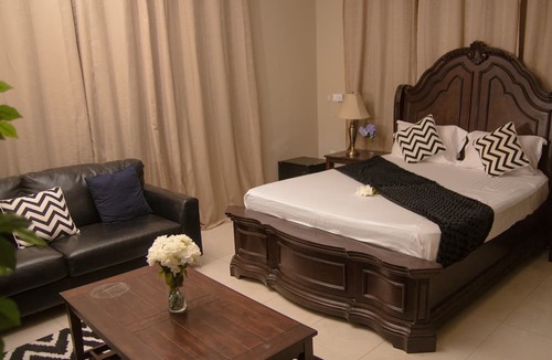 Teshie Hotel | Appiah's Royal Suites