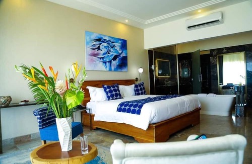 Baguida Hotel | GINFORM at Hotel Petit Brussel