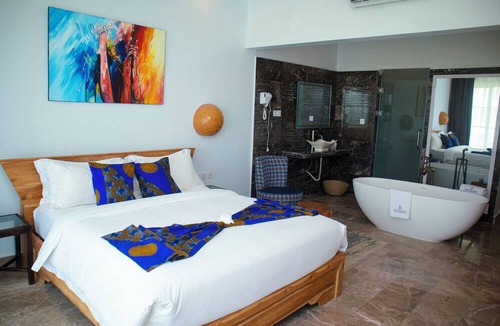 Baguida Hotel | GINFORM at Hotel Petit Brussel