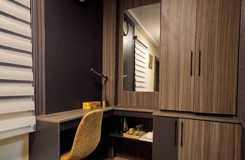 Accra House | Premier Cabins