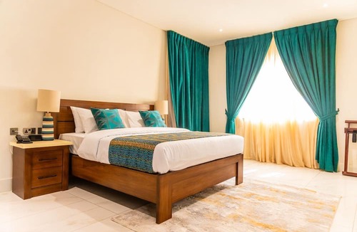 Prampram Resort | BON Hotel Five Seasons Palm Resort