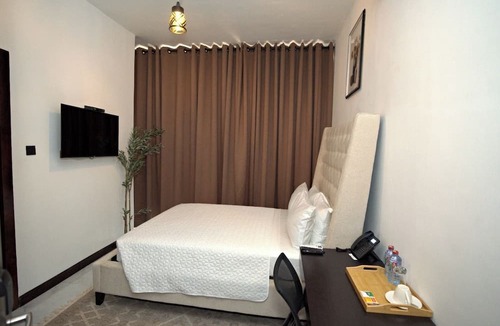 Atimpoku Hotel | Newport Hotel