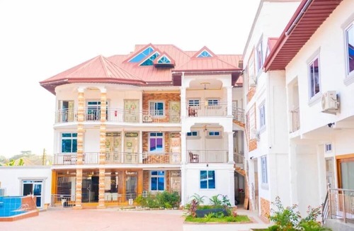 Sunyani Hotel | Sannak Hotel