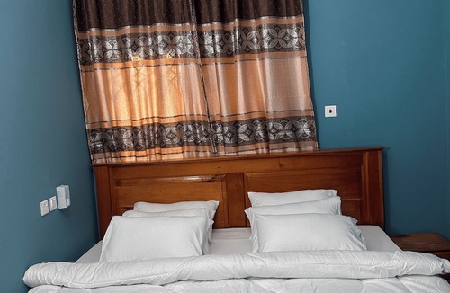 Mankessim Bed & Breakfast | DanTeng View Lodge