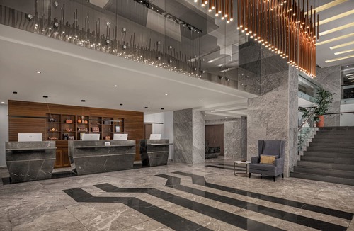 Accra Hotel | Four Points® by Sheraton Accra Airport Hotel