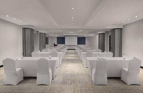 Accra Hotel | Four Points® by Sheraton Accra Airport Hotel