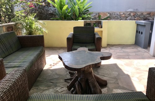Dzorwulu House | Omanye Lodge