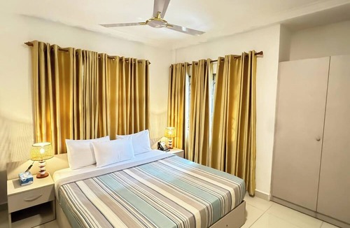 Accra Hotel | Barima Royal Hotel & Apartment