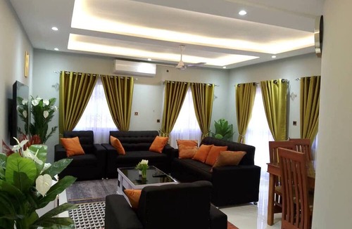 Adentan Apartment | Spacious 3BR Apartment in Adentan With City Views