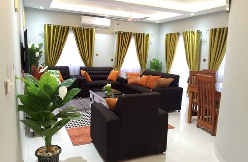 Adentan Apartment | Spacious 3BR Apartment in Adentan With City Views