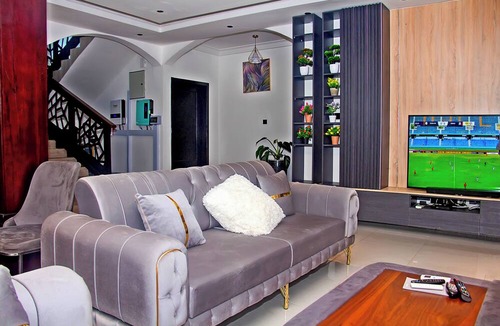 Accra Apartment | Royal Tulip Court