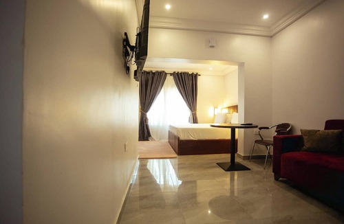Asylum Down Hotel | Aklin Hotel and Resorts