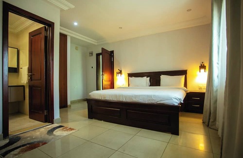 Asylum Down Hotel | Aklin Hotel and Resorts