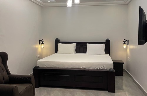 Asylum Down Hotel | Aklin Hotel and Resorts