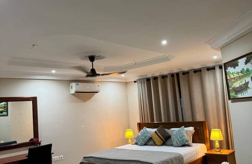 Kwabenyan House | Chester Hill Residence
