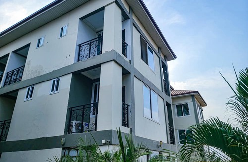 Prampram Hotel | SM Premier Hotel