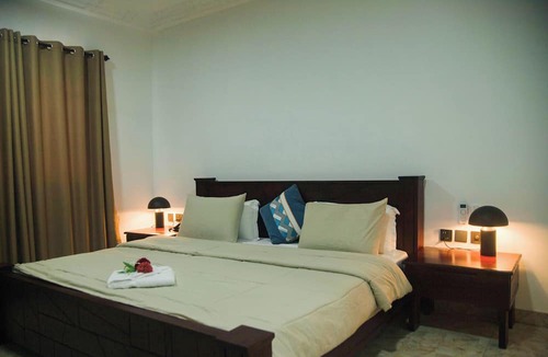 Elmina House | Pito Guest House