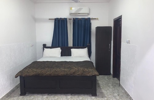 Adentan Bed & Breakfast | Nanas Holiday Let Guest House
