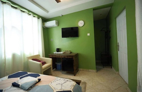 Kumasi Hotel | amp lodge