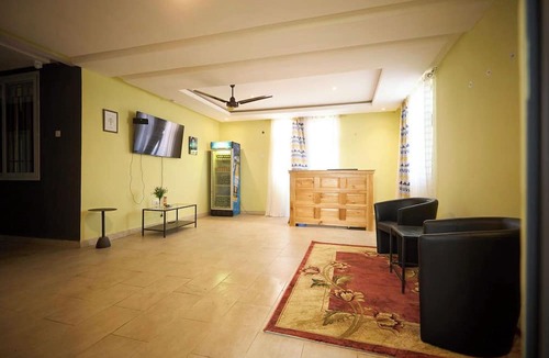 Kumasi Hotel | amp lodge