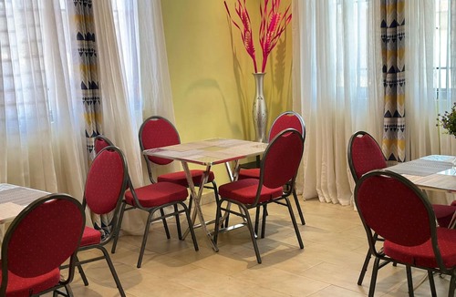 Kumasi Hotel | amp lodge