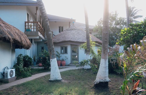 Cape Coast Hotel | Oasis Beach Resort