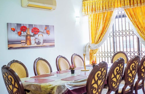 Accra Hotel | Eey Kay Booking Ghana