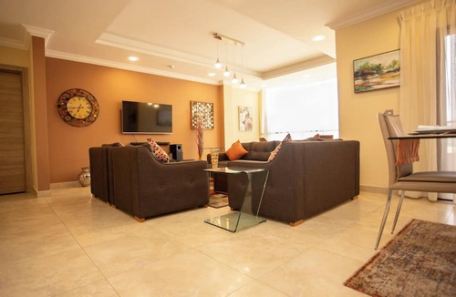 Kumasi Bed & Breakfast | Royal Golf Views