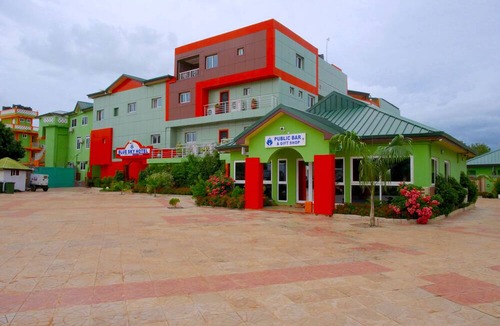 Zuarungu Hotel | BLUE SKY HOTEL LTD