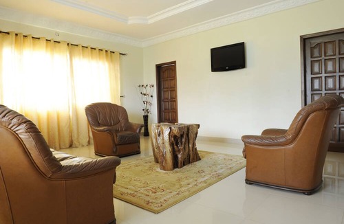 Obosomase Hotel | Mount Pleasant Inns & Apartment