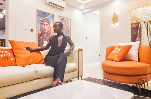 Sekondi-Takoradi Apartment | Fully-service modern lux 2-bedroom apartment with rooftop swimming pool and bar