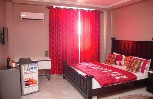 Sekondi-Takoradi Hotel | Thy Favour Hotel