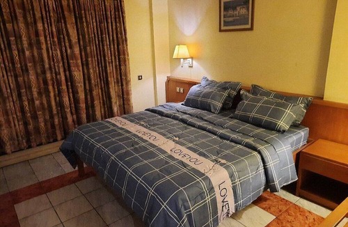 Accra Hotel | Maple Leaf Korean Hotel