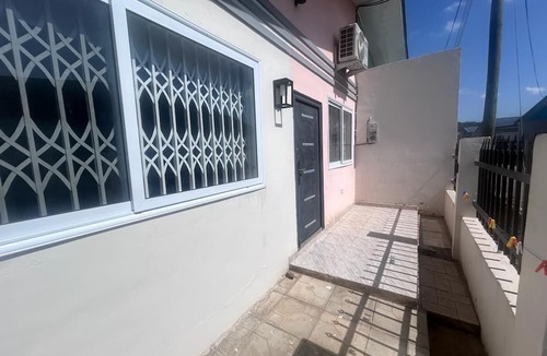 Kweiman House | Danfa - 1 Bed - 1 Bath - Pet Friendly - Parking