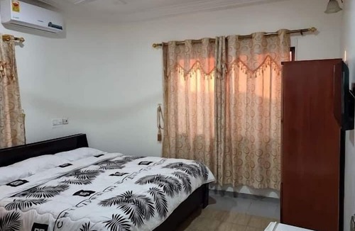 Sekondi-Takoradi Hotel | Crislord Palace Hotel