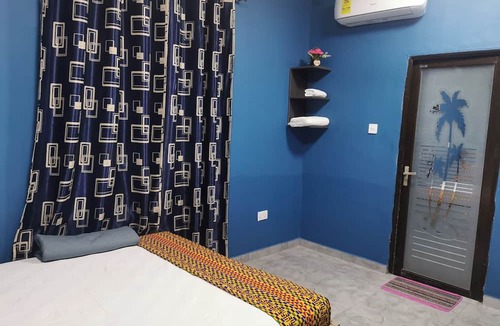 Nsawam Apartment | Tropical Oasis in Accra - 2 Bedroom Apartment