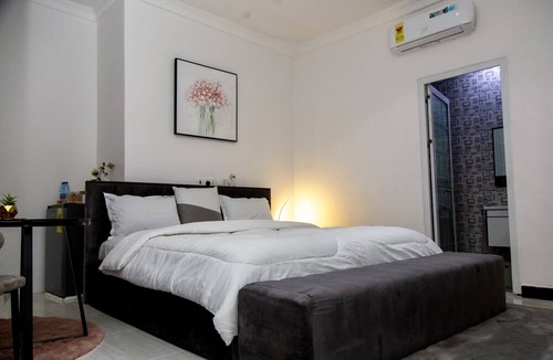 Koforidua Hotel | BryMac Hotel