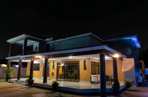 Pokuase House | Ampric GuestHouse and Lounge