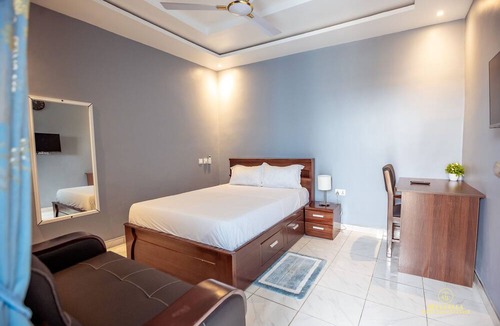 Accra Hotel | Bella Ella Hotel