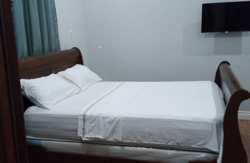 Agblesia House | 4 Bedrooms Family House Sakumono