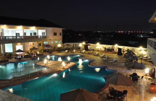 Accra Hotel | Mensvic Grand Hotel
