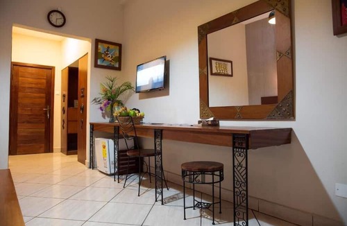 Asylum Down Hotel | Paloma Hotel Ring Road Central
