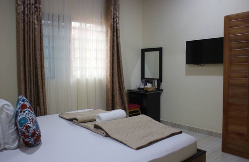 Adenta Hotel | Crystal Premier Hotel