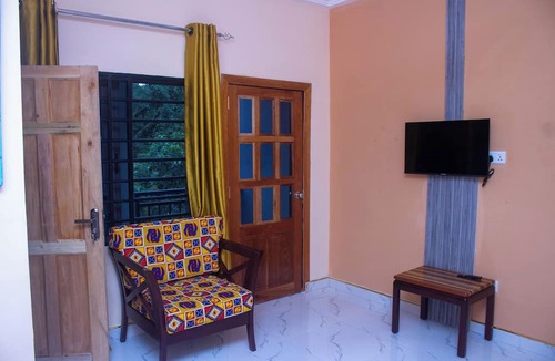 Aburi Resort | Da Palm Boutique Resort